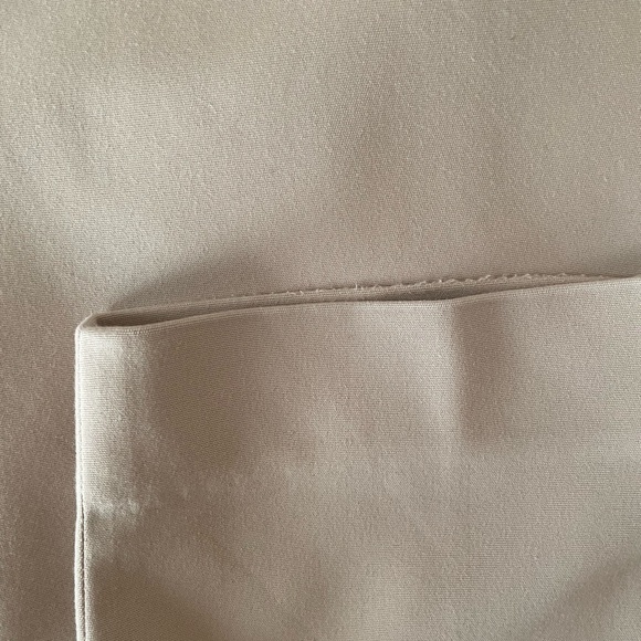 RW&CO. Limitless Slim Ankle Curvy Pant - Picture 8 of 10